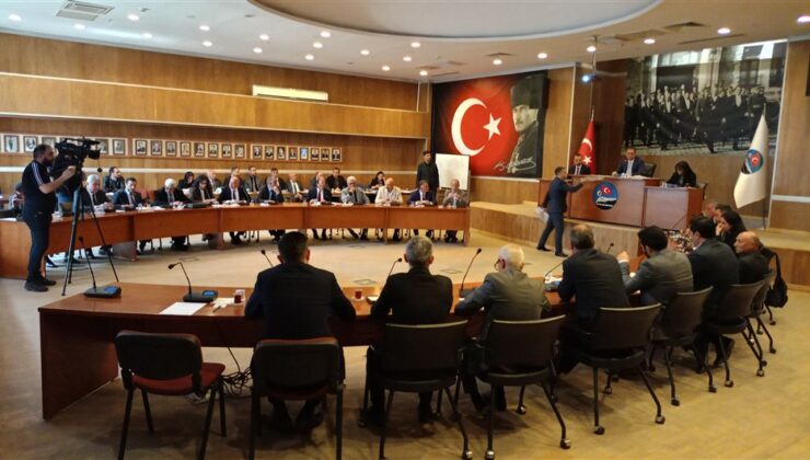 Kars Belediye Meclisi ilk toplantısını gerçekleştirdi