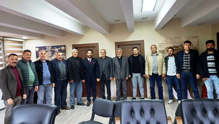 Alp, Kağızman ve Digor Belediyesinde
