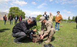 Türküden ilham alınarak Kağızman’a nar bahçesi kuruldu
