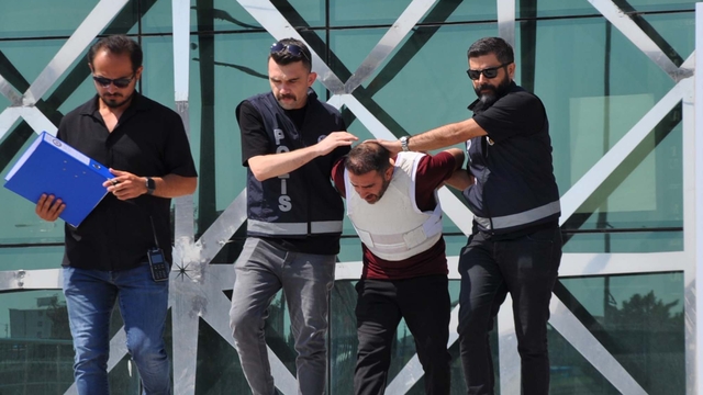 Cinayet şüphelisi İran’a kaçarken yakalandı
