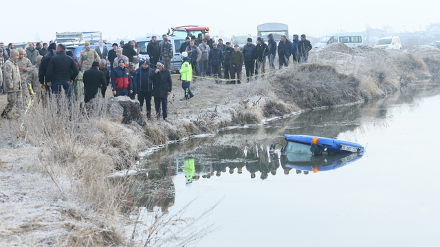 Traktörüyle Kars Çayı’na düşen sürücü öldü