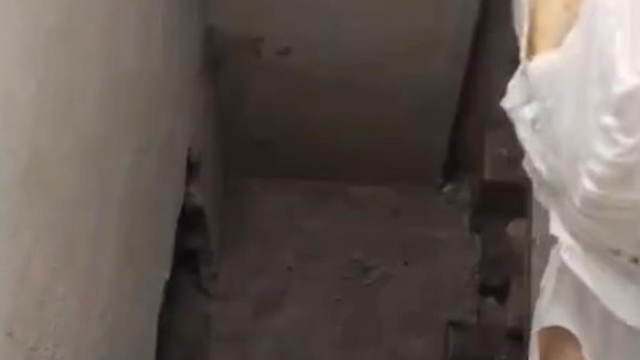 Firari hükümlü, evi ile iş yeri arasına tünel kazmış