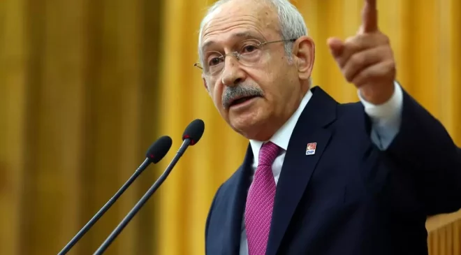 CHP’de Kılıçdaroğlu’nun yeniden adaylığı için delegelerden imza toplanmaya başlandı