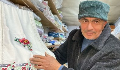 Karslı perdecinin kültürel mirası yaşatma çabası