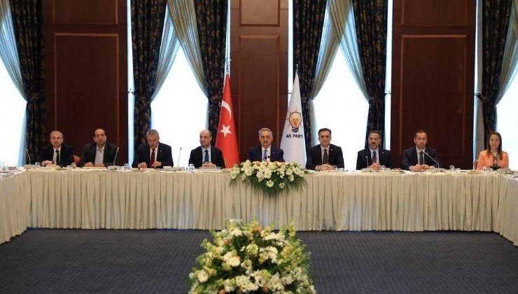 AK Parti’den Yeni Anayasa Çalıştayı açıklaması