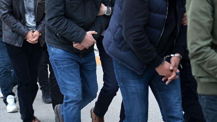 Bakan Yerlikaya duyurdu: 2 ayrı organize suç örgütüne operasyon