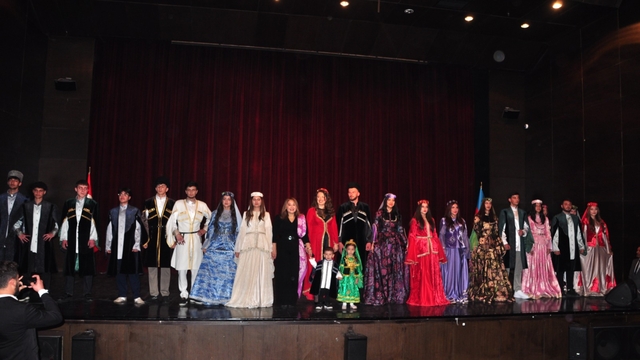 Kars’ta Türkiye- Azerbaycan dostluğu coşkuyla kutlandı