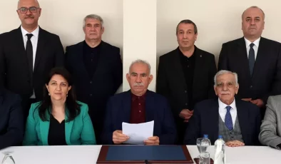 Kongre tamam, fesih ne zaman? Cumhurbaşkanlığı kanadından ilk yorum geldi