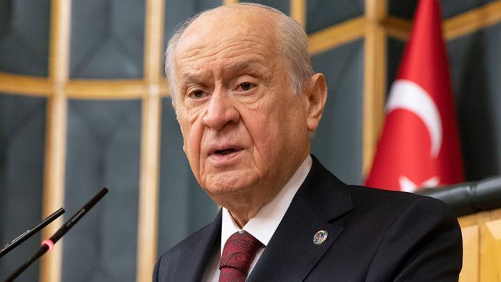 Bahçeli’den Özgür Özel’e Ferdi Zeyrek için geçmiş olsun telefonu