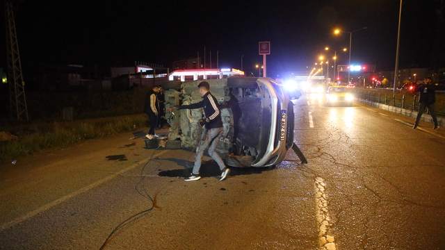 Kars’ta zincirleme trafik kazasında 4 kişi yaralandı