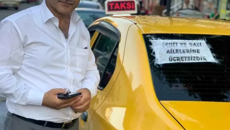 Karslı taksicilerden örnek davranış