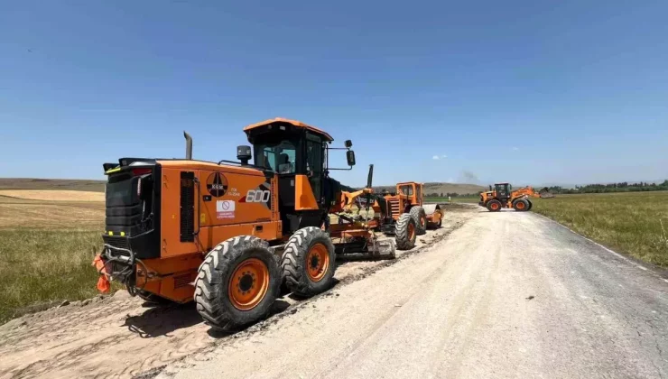 Kars’ta Ani Ören Yeri Yolu Genişletme Çalışmaları Başladı