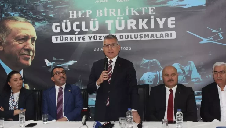 AK Parti Grup Başkanı Güler, Kars’ta “Türkiye Yüzyılı Şehir Buluşmaları”nda konuştu Açıklaması