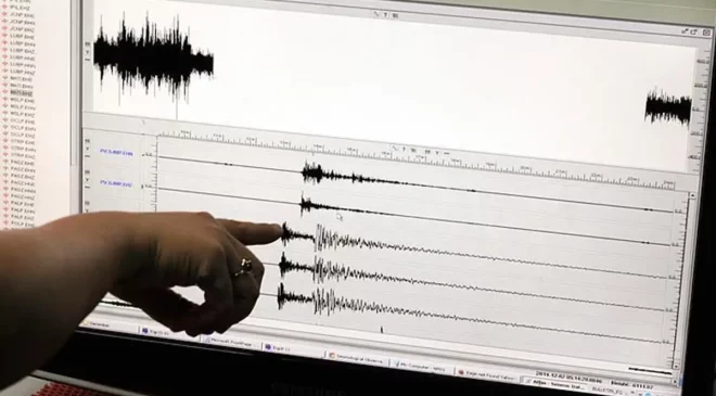 Beşik gibi! Balıkesir Sındırgı’da yine deprem oldu