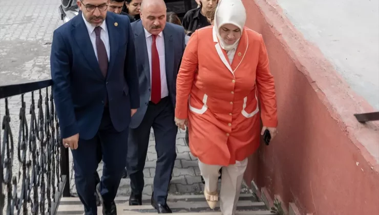 Cumhurbaşkanı Erdoğan’ın “Terörsüz Türkiye” mektubu Kars’ta şehit annesine ulaştı