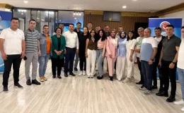 Kars’ta Banka Personeline Sendikal Eğitim Verildi