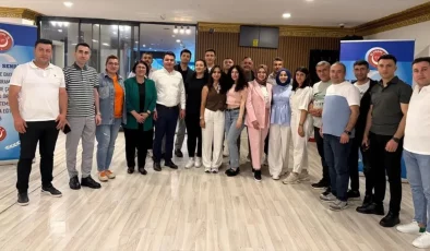 Kars’ta Banka Personeline Sendikal Eğitim Verildi