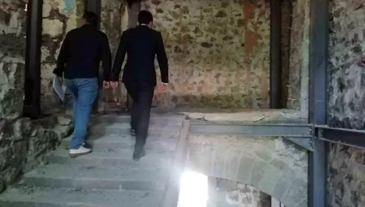 Susuz’da Yeni Hükümet Konağı’nın Restorasyon Çalışmaları Devam Ediyor